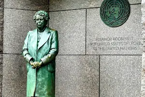 Eleanor Roosevelt Statue image