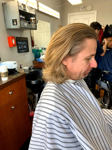 Barber Shop «Bellarmine Barber Shop», reviews and photos, 892 Emory St, San Jose, CA 95126, USA