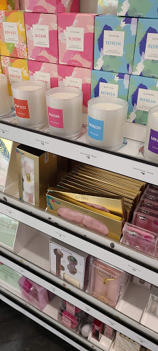 Cosmetics Store «SEPHORA», reviews and photos, 100 Cambridgeside Pl, Cambridge, MA 02141, USA