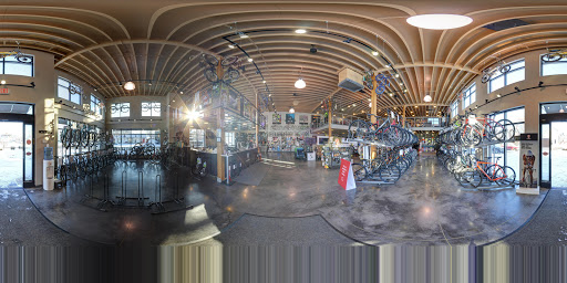 Bicycle Store «Madison & Davis Bicycle Shop», reviews and photos, 912 S 8th St, Quincy, IL 62301, USA