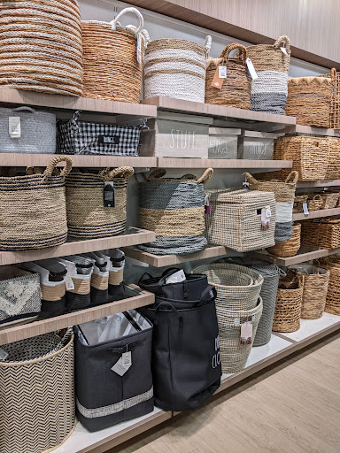 Department Store «HomeGoods», reviews and photos, 7736 Governor Ritchie Hwy, Glen Burnie, MD 21061, USA