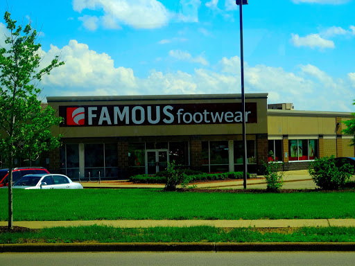 Shoe Store «Famous Footwear», reviews and photos, 4725 E Towne Blvd, Madison, WI 53704, USA