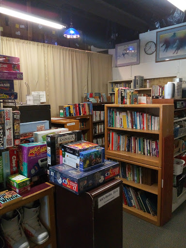 Thrift Store «Second Chance Thrift Shop», reviews and photos, 126 Old Mammoth Rd, Mammoth Lakes, CA 93546, USA
