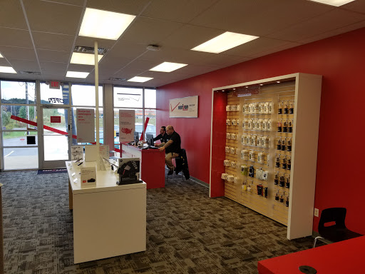 Cell Phone Store «Verizon Authorized Retailer - Wireless Zone», reviews and photos, 6885 US-322, Franklin, PA 16323, USA