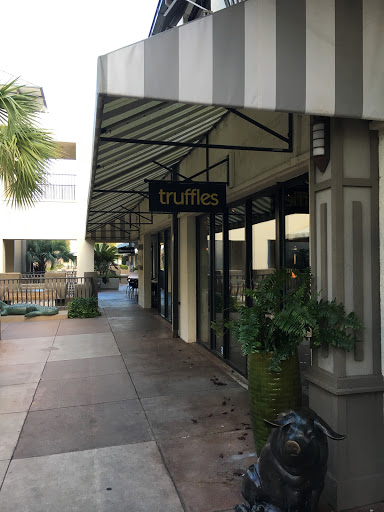 Shopping Mall «The Shops at Sea Pines Center», reviews and photos, 71 Lighthouse Rd #300, Hilton Head Island, SC 29928, USA