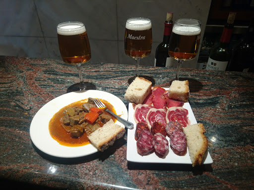 Información y opiniones sobre Ezequiel Roa de la Vega de León