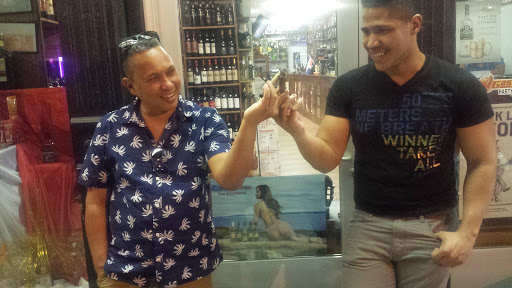 Liquor Store «B&S WINE AND SPIRITS», reviews and photos, 152 Wyckoff Ave, Brooklyn, NY 11237, USA