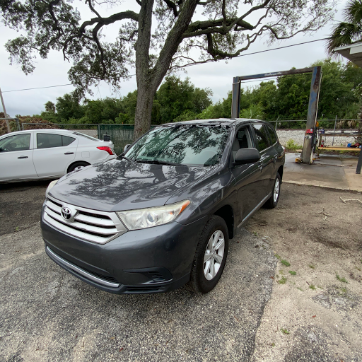 Used Car Dealer «Aye Buy Used Cars», reviews and photos, 2207 N Cocoa Blvd # A, Cocoa, FL 32922, USA