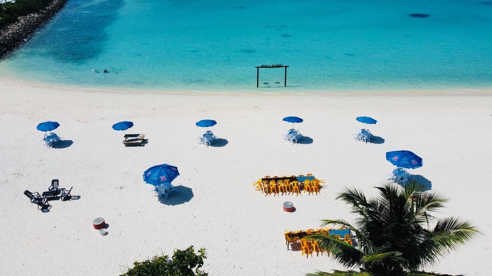 Ranfas Beach'in fotoğrafı geniş bir kıyı şeridi ile birlikte
