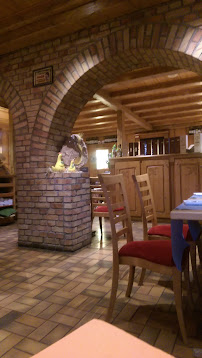 Atmosphère du Restaurant de spécialités alsaciennes Auberge Au Zahnacker à Ribeauvillé - n°7