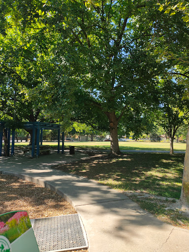 Park «Oak Grove Park», reviews and photos, 1900 Donner Ave, Davis, CA 95618, USA