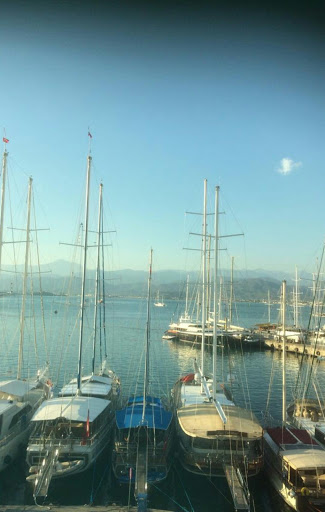 Hair Salon «Lockerbie Locks Downtown Hair Salon», reviews and photos, 723 E New York St, Indianapolis, IN 46203, USA