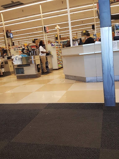 Grocery Store «Food Lion», reviews and photos, 6 Washington St, Cambridge, MD 21613, USA