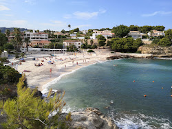 Playa la Fustera'in fotoğrafı küçük koy ile birlikte