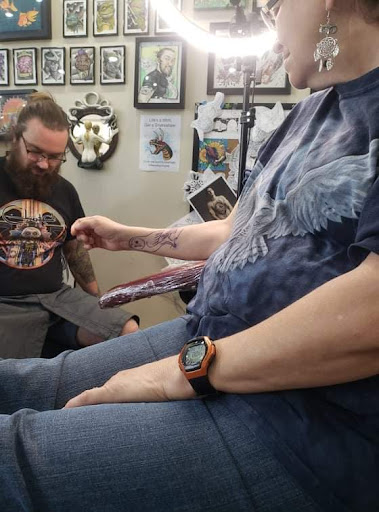 Tattoo and Piercing Shop «Syndicate Tattoo», reviews and photos, 423 Poyntz Ave, Manhattan, KS 66502, USA