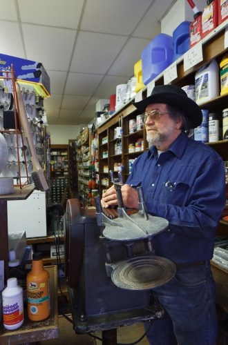 Hardware Store «Jackson Hardware», reviews and photos, 3364 Universal Rd, Penn Hills, PA 15235, USA