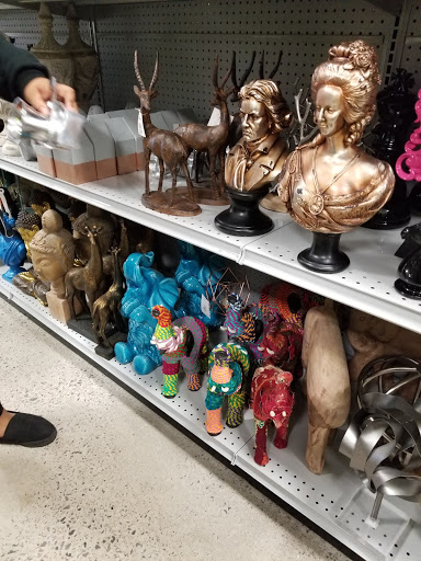 Home Goods Store «At Home», reviews and photos, 2780 Wilma Rudolph Blvd, Clarksville, TN 37040, USA