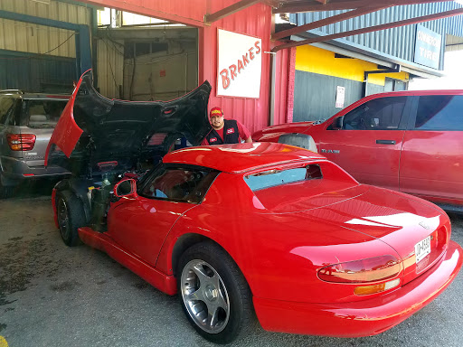 Auto Repair Shop «Lovefield Auto Repair», reviews and photos, 2444 Inwood Rd, Dallas, TX 75235, USA