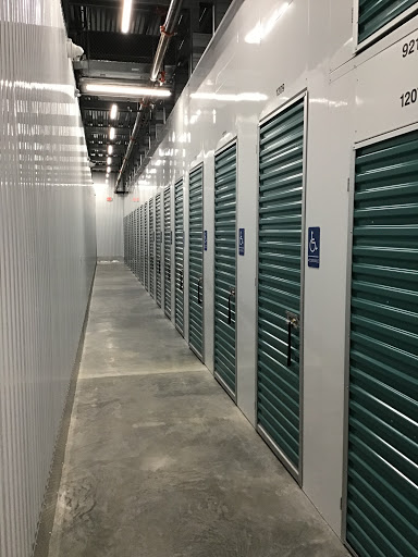 Self-Storage Facility «Freeport Self Storage», reviews and photos, 73 E Merrick Rd #1, Freeport, NY 11520, USA