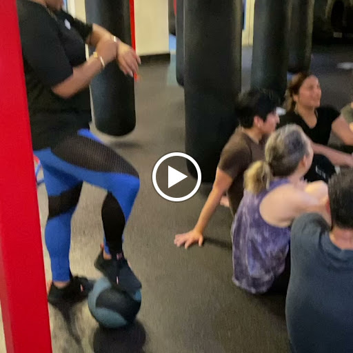 Boxing Gym «UFC Gym Fairfax», reviews and photos, 4475 Market Commons Dr, Fairfax, VA 22033, USA