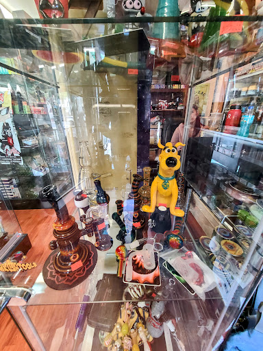 Tobacco Shop «Ace Tobacco Shop», reviews and photos, 2501 Lake Ave, Altadena, CA 91001, USA