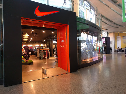 Nike Store Termini