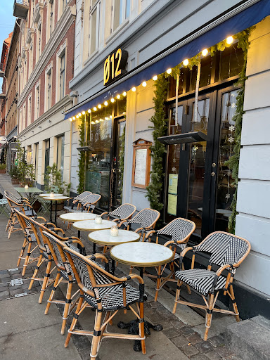Ø12 Coffee and Eatery in København V, Frederiksberg