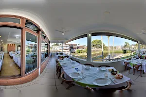 Restaurante Madalozo image