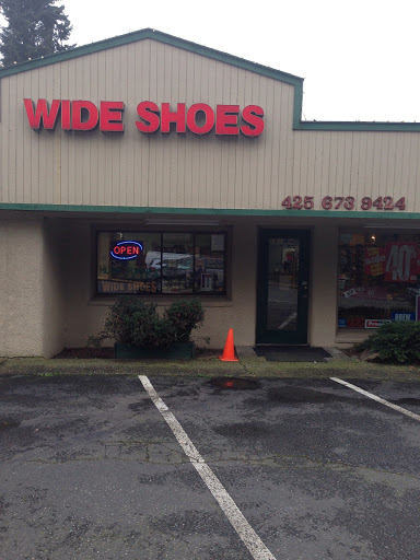 Shoe Store «Shoreline Wide Shoes», reviews and photos, 7621 Lake Ballinger Way, Edmonds, WA 98026, USA