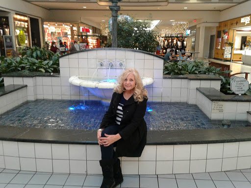 Shopping Mall «Valley Mall», reviews and photos, 17301 Valley Mall Rd, Hagerstown, MD 21740, USA