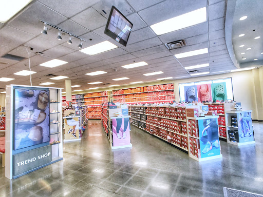 Shoe Store «Famous Footwear», reviews and photos, 2300 Daniels St, Manteca, CA 95337, USA