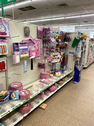 Dollar Store «Dollar Tree», reviews and photos, 500 NJ-38, Cherry Hill, NJ 08002, USA