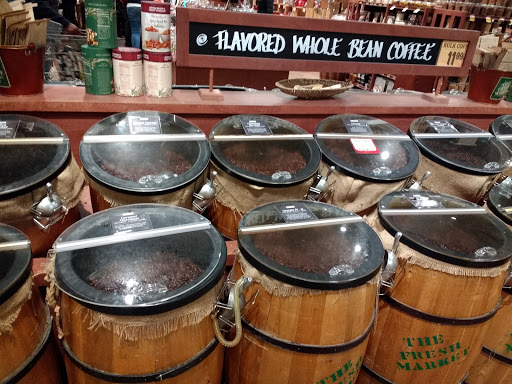 Grocery Store «The Fresh Market», reviews and photos, 11 Essington Dr, Hingham, MA 02043, USA