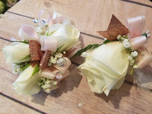 Florist «Rockwood Flower Shop», reviews and photos, 32723 Fort Rd, Rockwood, MI 48173, USA