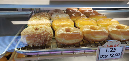 Donut Shop «King Donuts», reviews and photos, 1695 State St, Salem, OR 97301, USA