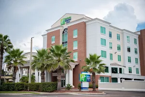 Holiday Inn Express & Suites Chaffee-Jacksonville West, an IHG Hotel image
