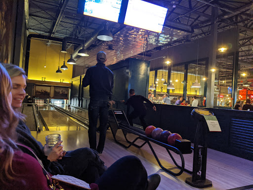 Shopping Mall «The Shops at West End», reviews and photos, 1621 West End Blvd, St Louis Park, MN 55416, USA