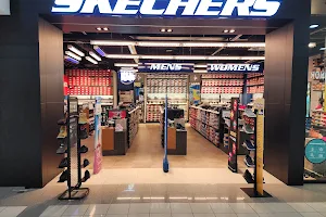 Skechers Corio image