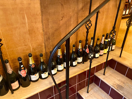 Wine Store «Spiritus Wines», reviews and photos, 220 Asylum St, Hartford, CT 06103, USA