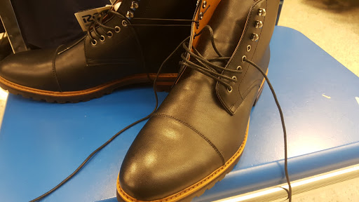 Clothing Store «Ross Dress for Less», reviews and photos, 620 Triangle Shopping Center, Longview, WA 98632, USA