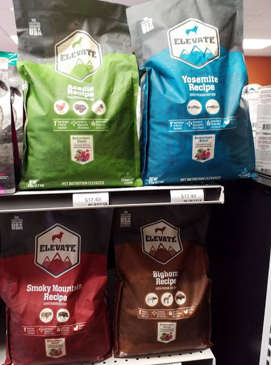 Pet Supply Store «EarthWise Pet Supply - Richardson», reviews and photos, 1310 W Campbell Rd #128, Richardson, TX 75080, USA