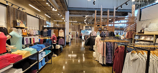 Clothing Store «L.L. Bean», reviews and photos, 75 Evergreen Way, South Windsor, CT 06074, USA