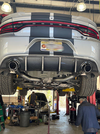 Auto Repair Shop «Meineke Car Care Center», reviews and photos, 2438 Limestone Pkwy, Gainesville, GA 30501, USA