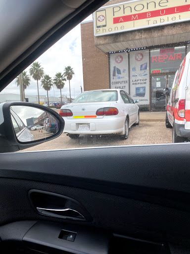Phone Repair Service «Cell Phone Repair Ambulance Houston», reviews and photos, 10998 North Fwy, Houston, TX 77037, USA