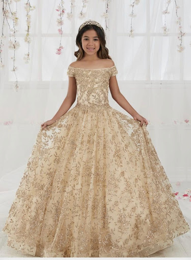 Bridal Shop «French Novelty», reviews and photos, 3520 Blanding Blvd, Jacksonville, FL 32210, USA