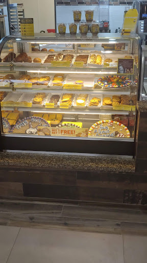 Dessert Shop «Nestle Toll House», reviews and photos, 5 E Greenway Plaza, Houston, TX 77046, USA