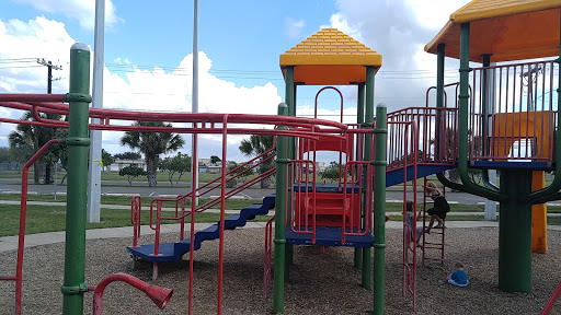 Freddy Gonzalez Memorial Park Splash Playground