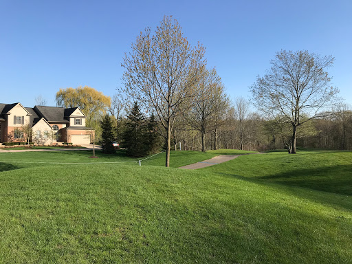 Golf Course «Tanglewood Golf Course», reviews and photos, 22805 Country Club Dr, South Lyon, MI 48178, USA
