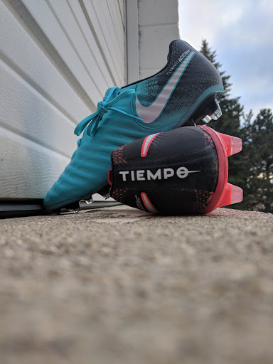 Sporting Goods Store «Gazelle Sports Grand Rapids», reviews and photos, 3930 28th St SE, Grand Rapids, MI 49512, USA