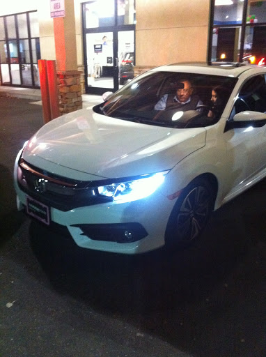 Honda Dealer «AutoNation Honda Valencia», reviews and photos, 23551 Magic Mountain Pkwy, Valencia, CA 91355, USA